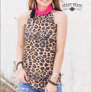 Sleeveless leopard top